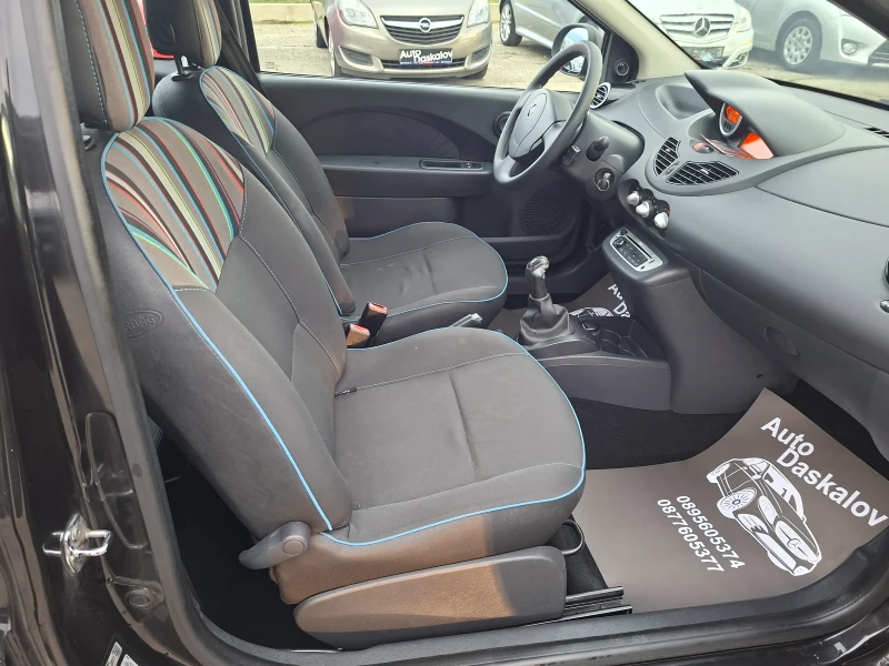 Renault Twingo 1, 5 dci, снимка 9 - Автомобили и джипове - 52741621