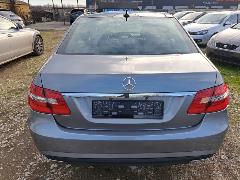 Mercedes-Benz E 350 3.0 D AMG , снимка 9 - Автомобили и джипове - 53063568