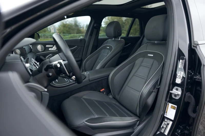 Mercedes-Benz E 63 AMG S * CARFAX * БЕЗ ПЪРВОНАЧАЛНА ВНОСКА, снимка 5 - Автомобили и джипове - 53114909