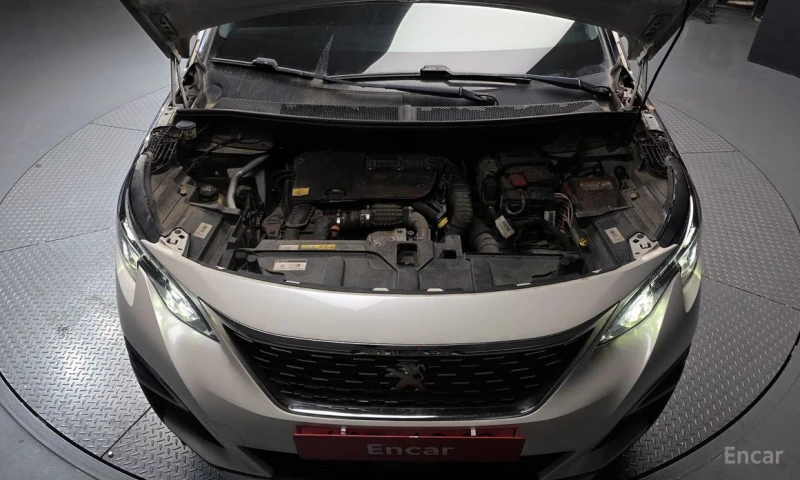 Peugeot 5008, снимка 6 - Автомобили и джипове - 53442205