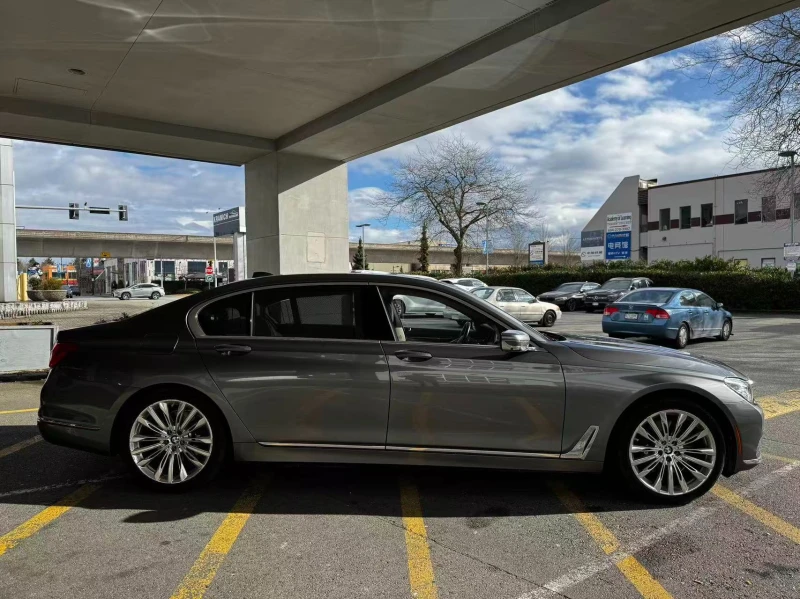 BMW 750 xDrive 750Li С РЕГИСТРАЦИЯ & АВТО КРЕДИТ, снимка 4 - Автомобили и джипове - 53527686