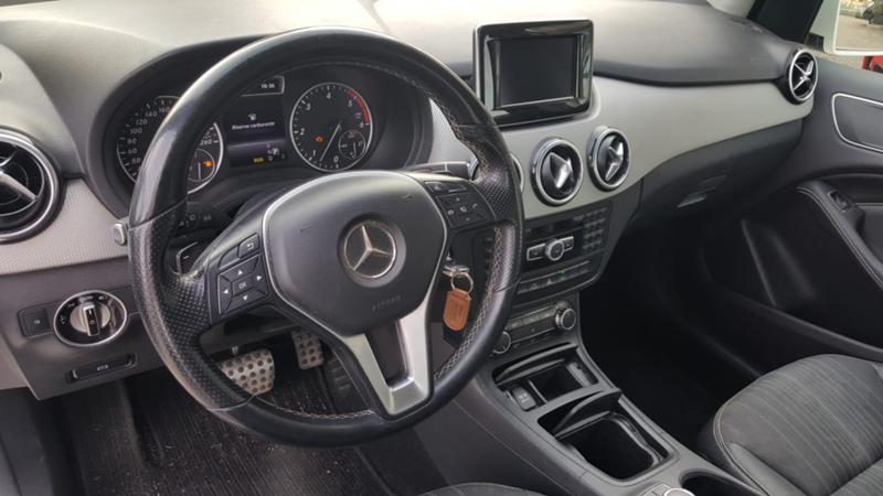 Mercedes-Benz B 200 2.0 dizel, снимка 6 - Автомобили и джипове - 29737528