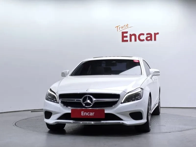 Mercedes-Benz CLS 250  D 4MATIC, снимка 3 - Автомобили и джипове - 55309653