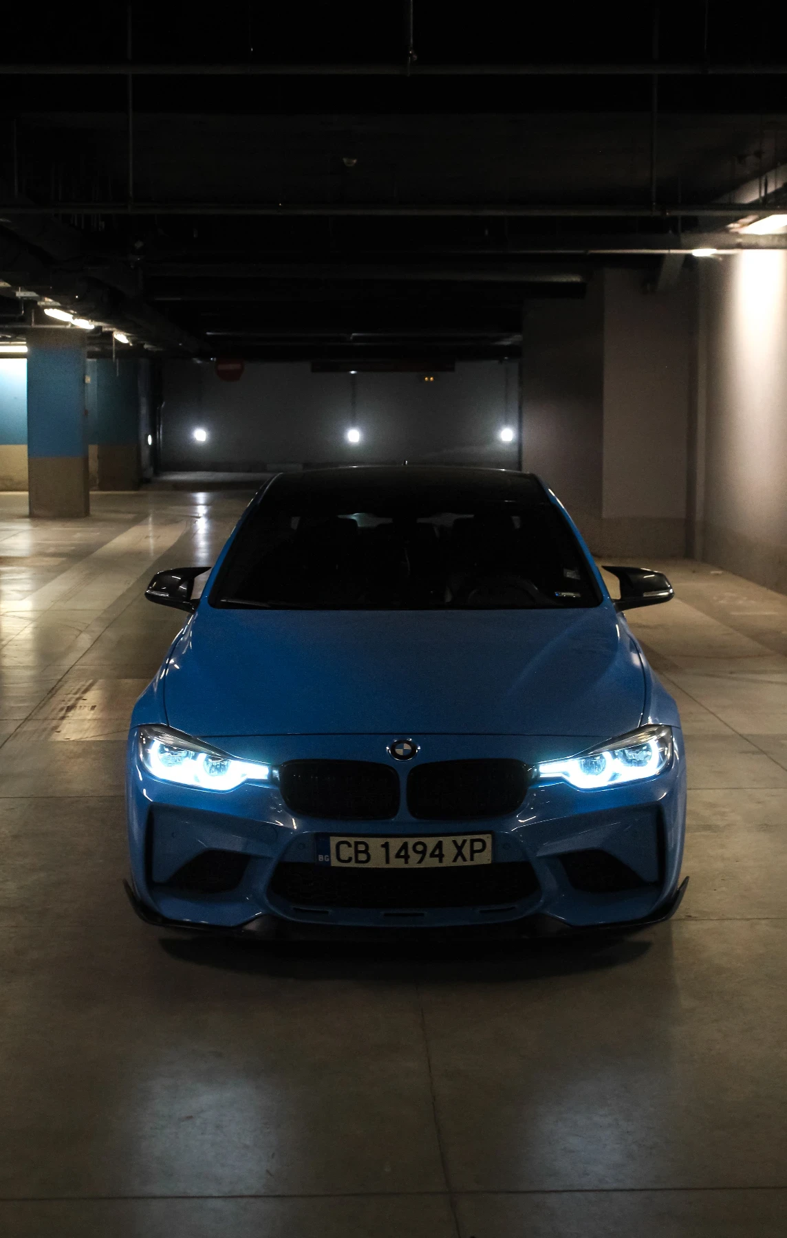 BMW 335 Задно - изображение 3