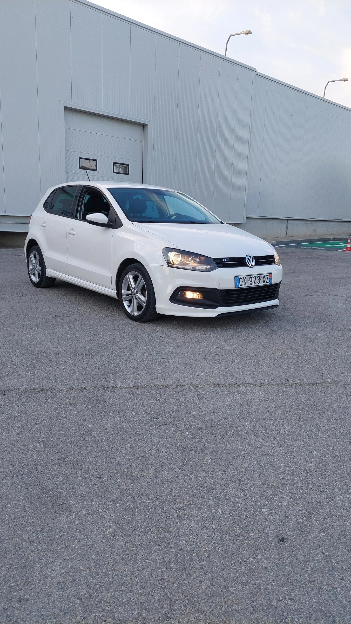 VW Polo 1.6 tdi R Line | Mobile.bg � ����������� 1