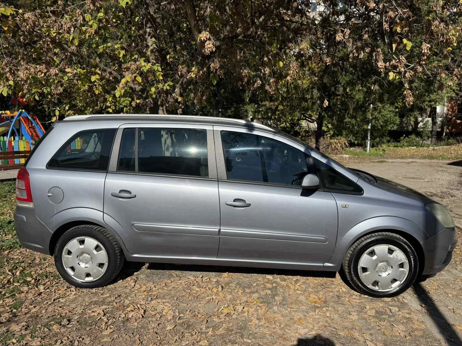 Opel Zafira  - изображение 2