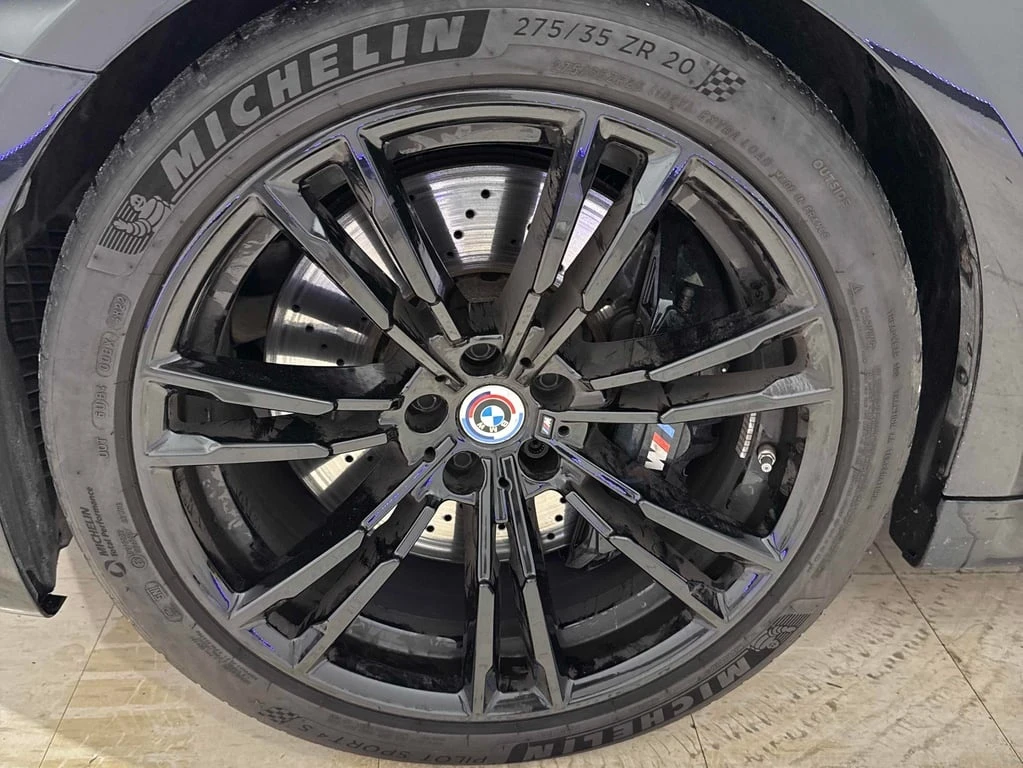 BMW M5 * Competition * CARFAX * БЕЗ ПЪРВОНАЧАЛНА ВНОСКА - изображение 7