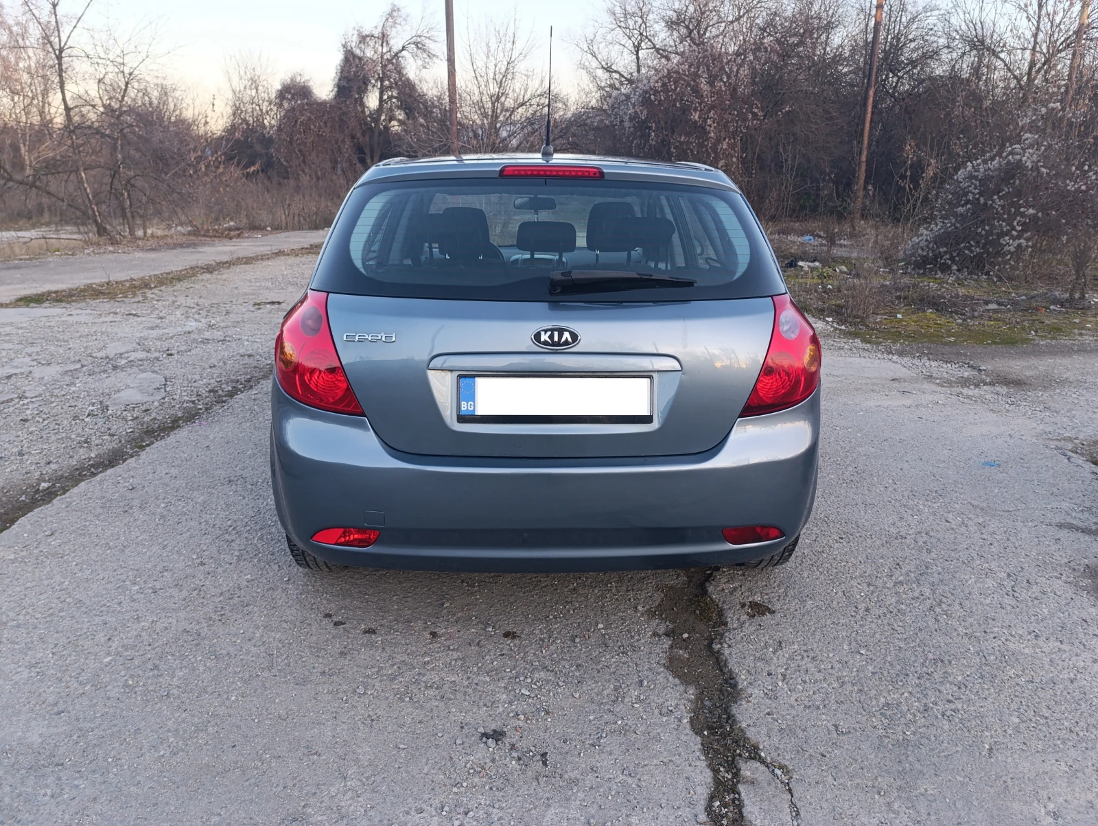 Kia Ceed 1.6i | Mobile.bg � ����������� 5