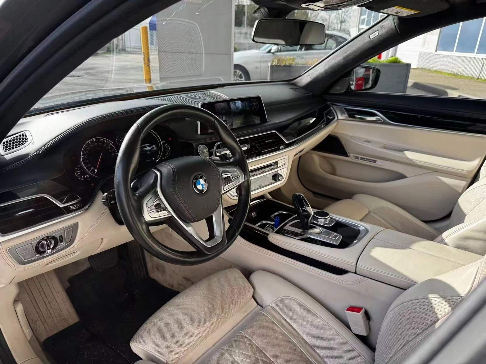 BMW 750 xDrive 750Li � ����������� & ���� ������ | Mobile.bg � ����������� 9