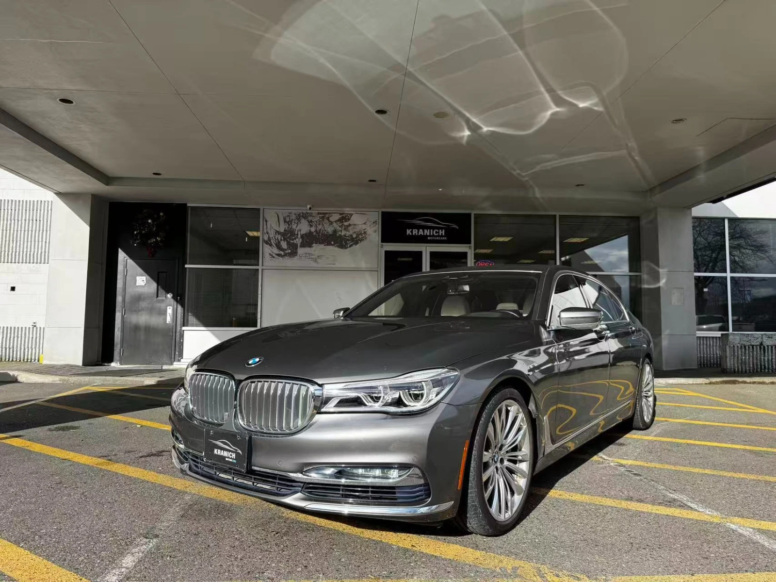 BMW 750 xDrive 750Li � ����������� & ���� ������ | Mobile.bg � ����������� 1