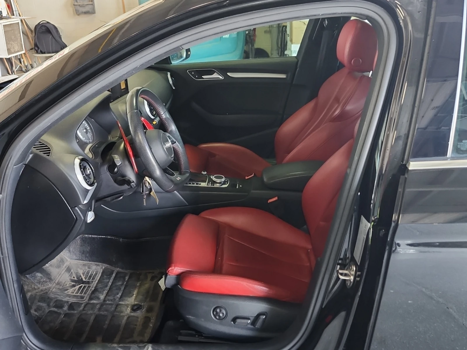 Audi S3  | Progressiv | ПОДГРЕВИ | ПАНОРАМА | CARFAX, снимка 9 - Автомобили и джипове - 53720520