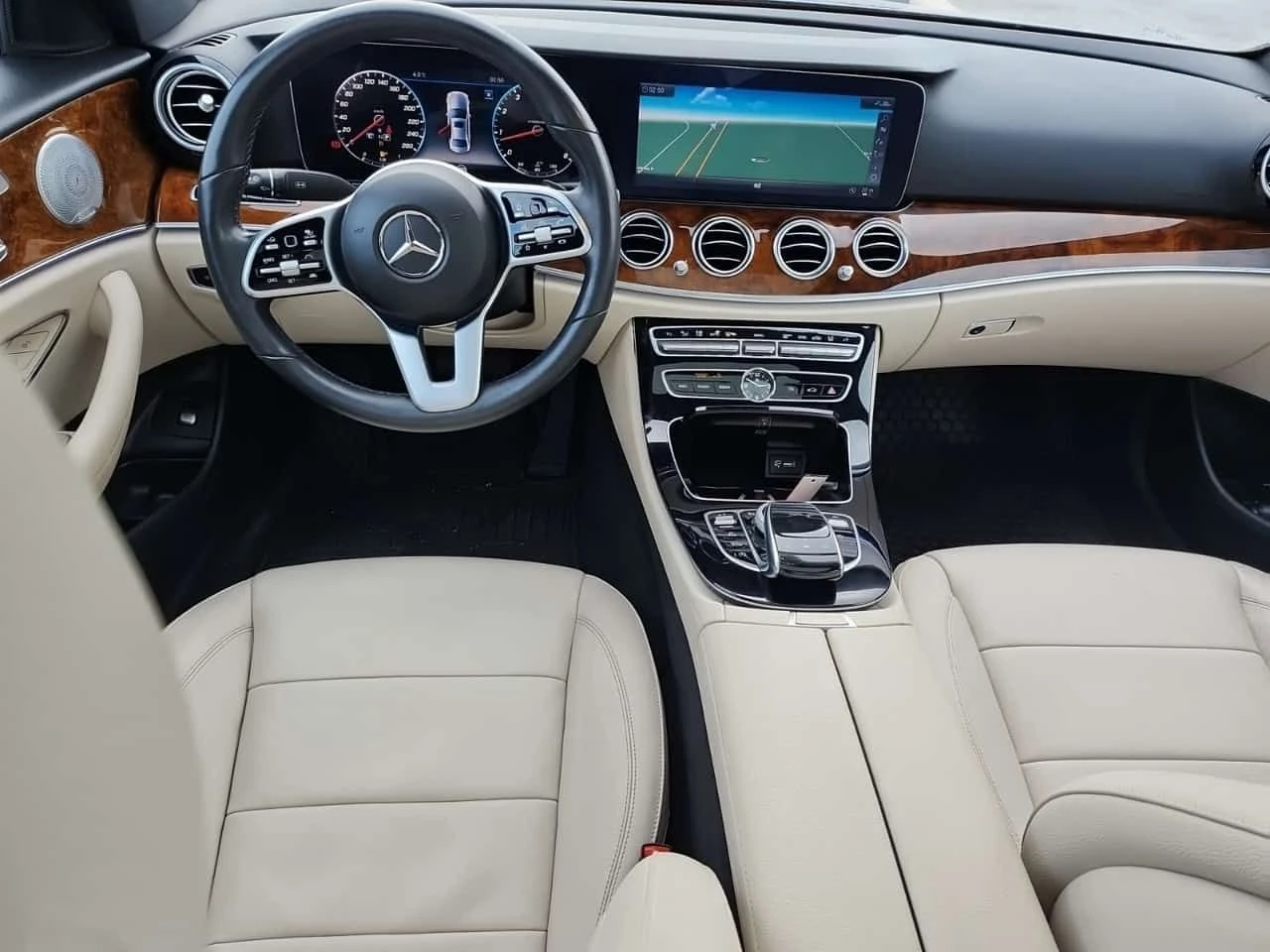 Mercedes-Benz E 450 /BURMESTER/CAMERA/ПОДГРЕВИ, снимка 10 - Автомобили и джипове - 53907870