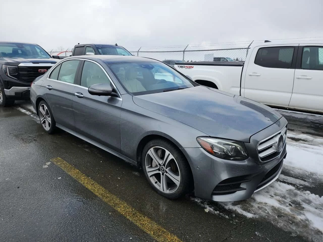Mercedes-Benz E 450 /BURMESTER/CAMERA/ПОДГРЕВИ, снимка 2 - Автомобили и джипове - 53907870