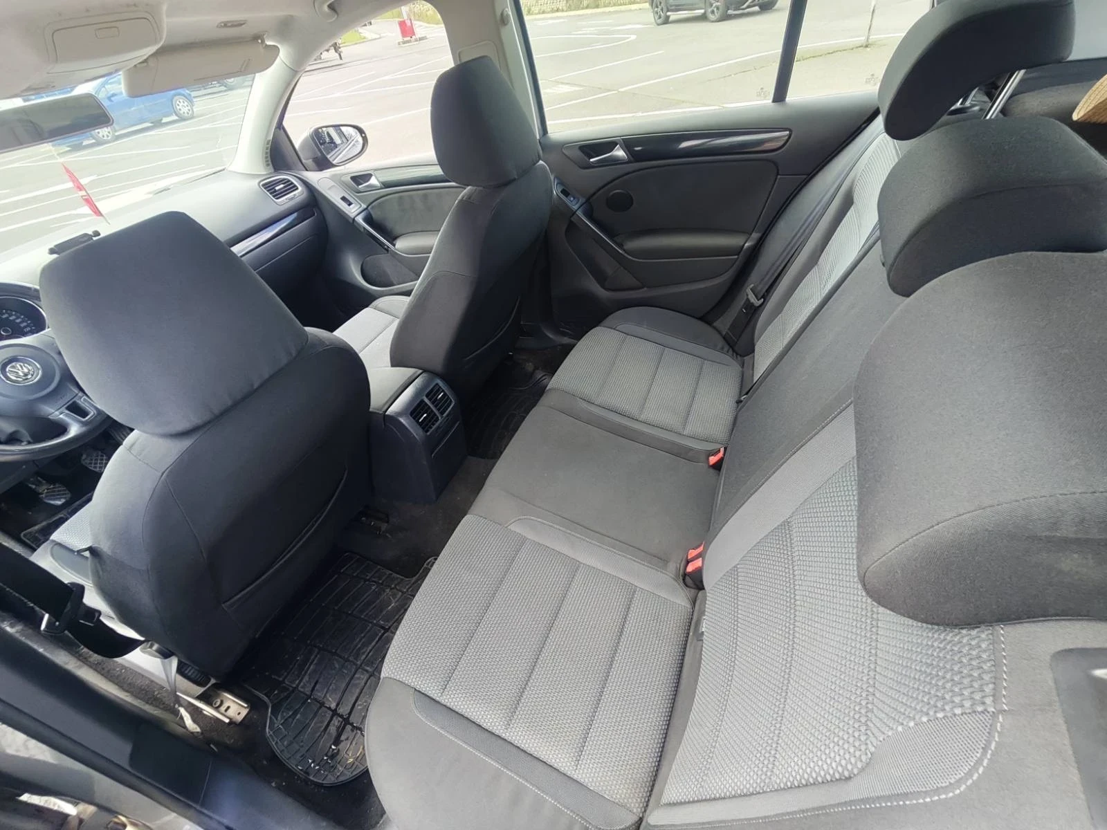 VW Golf 6, снимка 4 - Автомобили и джипове - 54114664