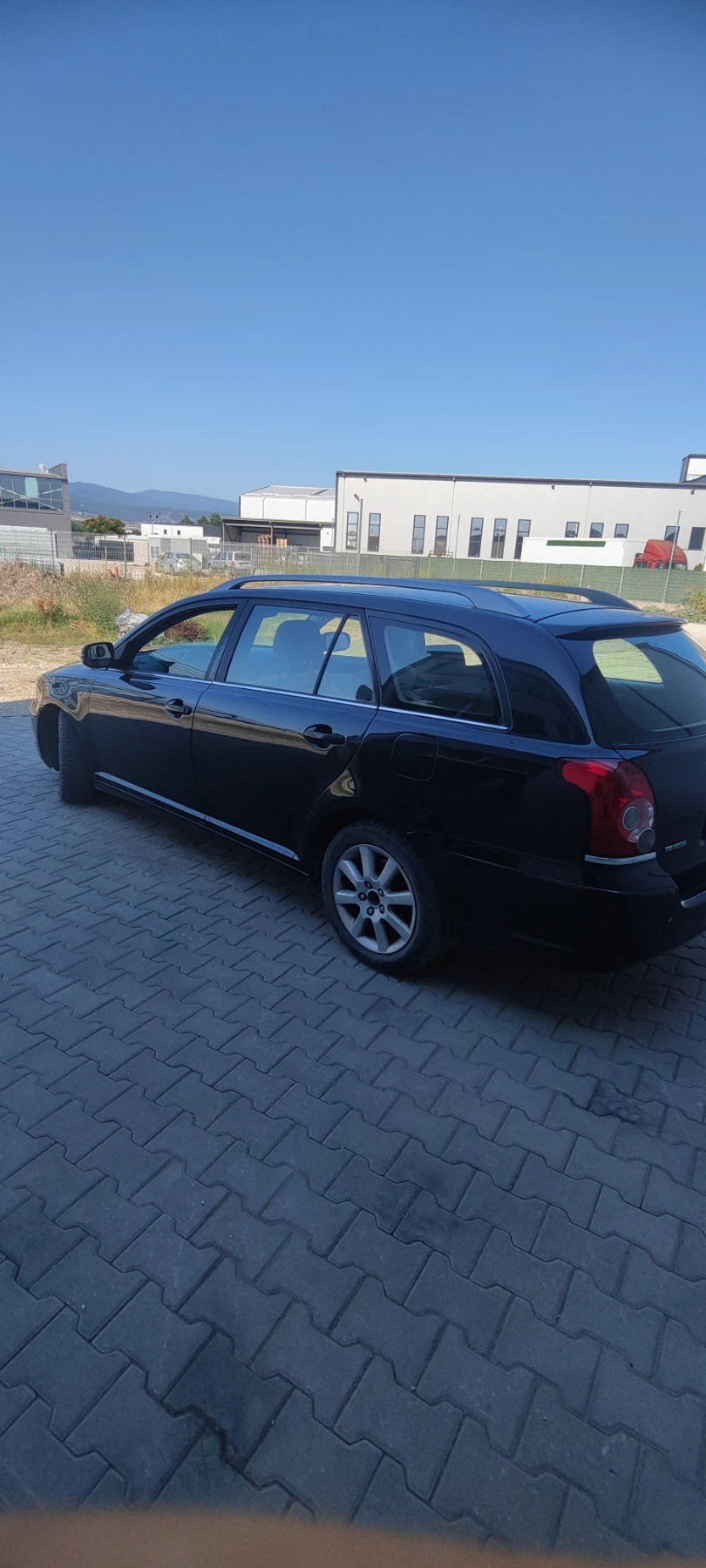Toyota Avensis, снимка 3 - Автомобили и джипове - 54159320