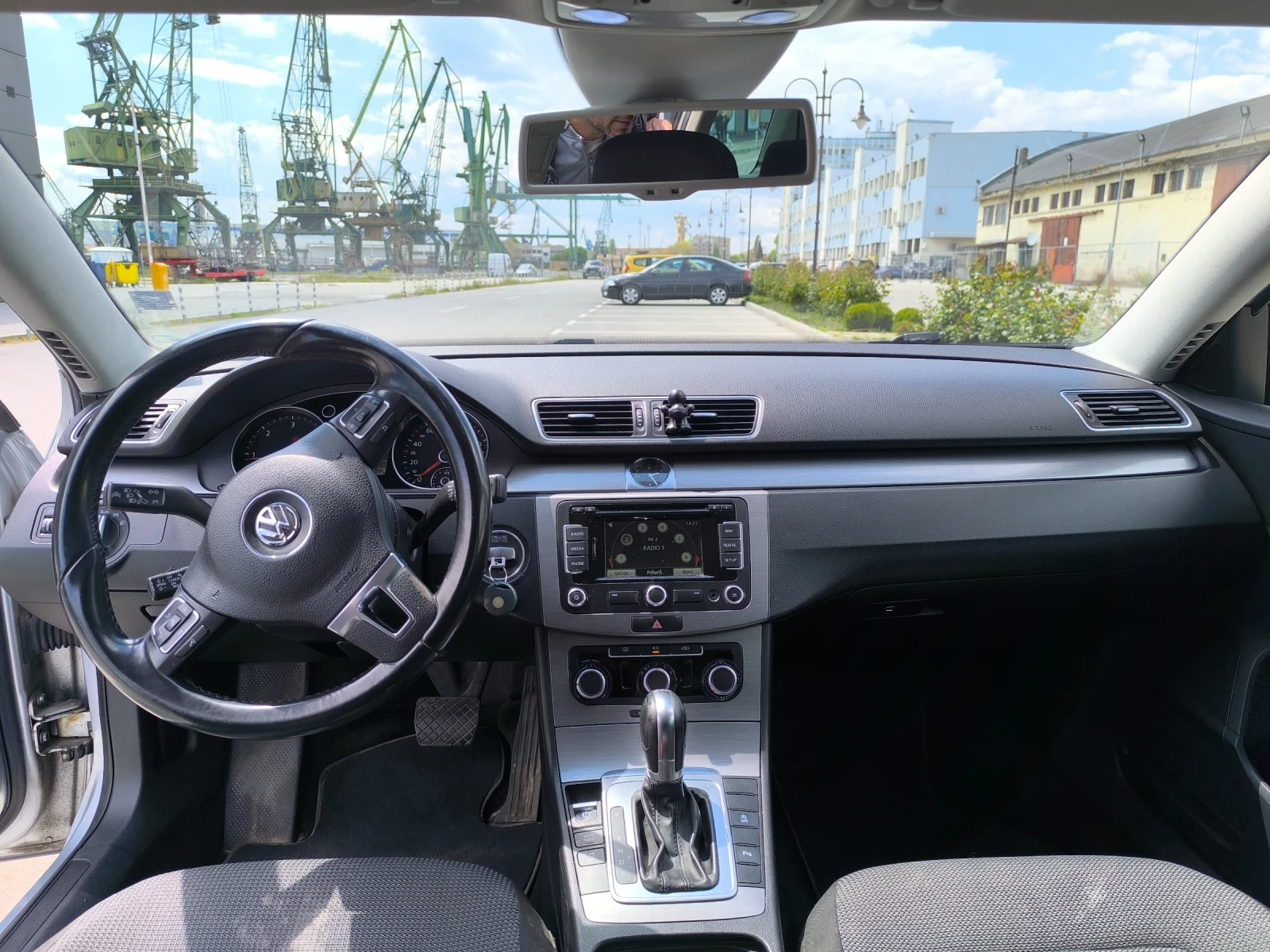 VW Passat 2.0 TDI 140, снимка 8 - Автомобили и джипове - 54411338
