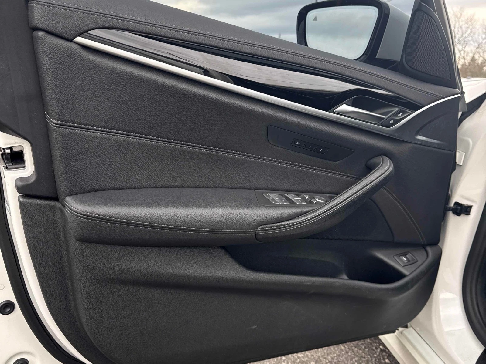 BMW 530 xDrive* ����������* (���� �� ��) | Mobile.bg � ����������� 13