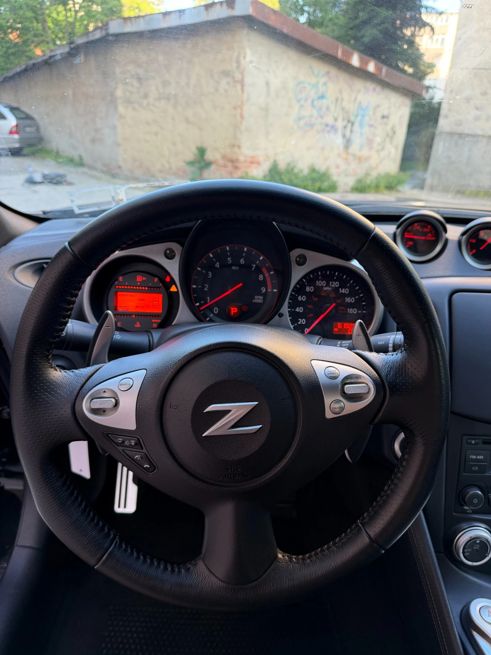 Nissan 370Z Facelift, снимка 7 - Автомобили и джипове - 54651710