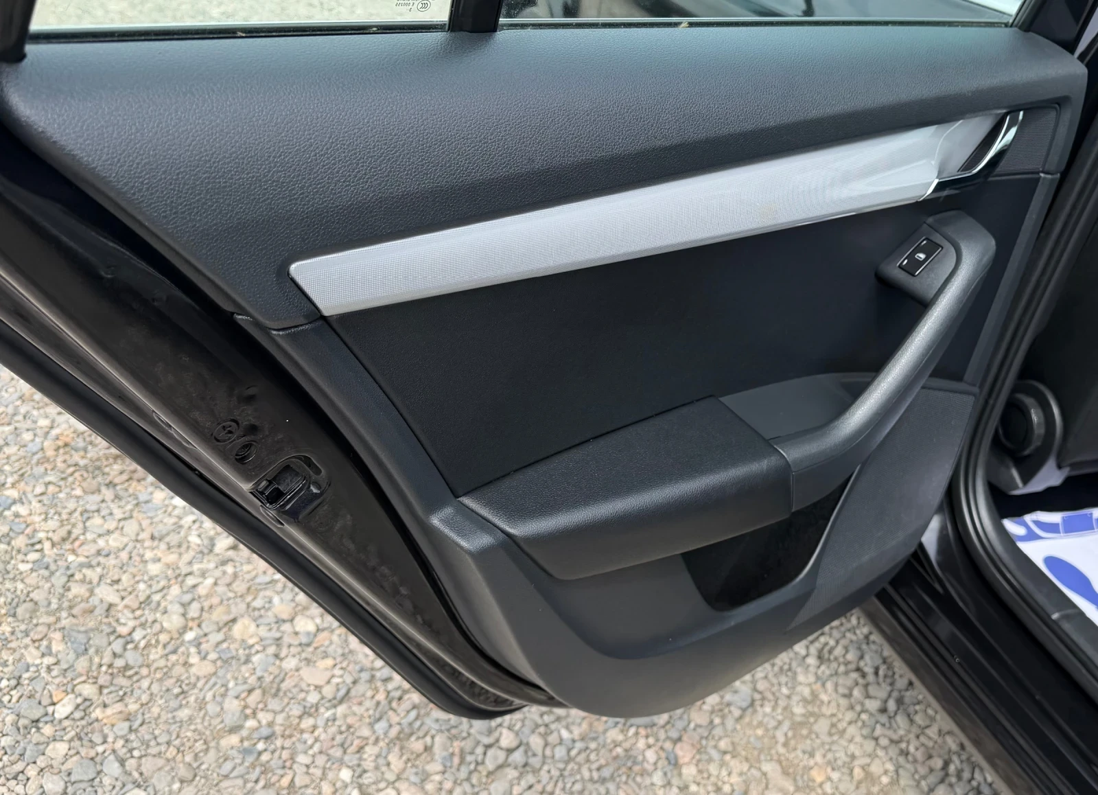 Skoda Octavia 2.0 TDI 150кс * NAVI * , снимка 8 - Автомобили и джипове - 54786041
