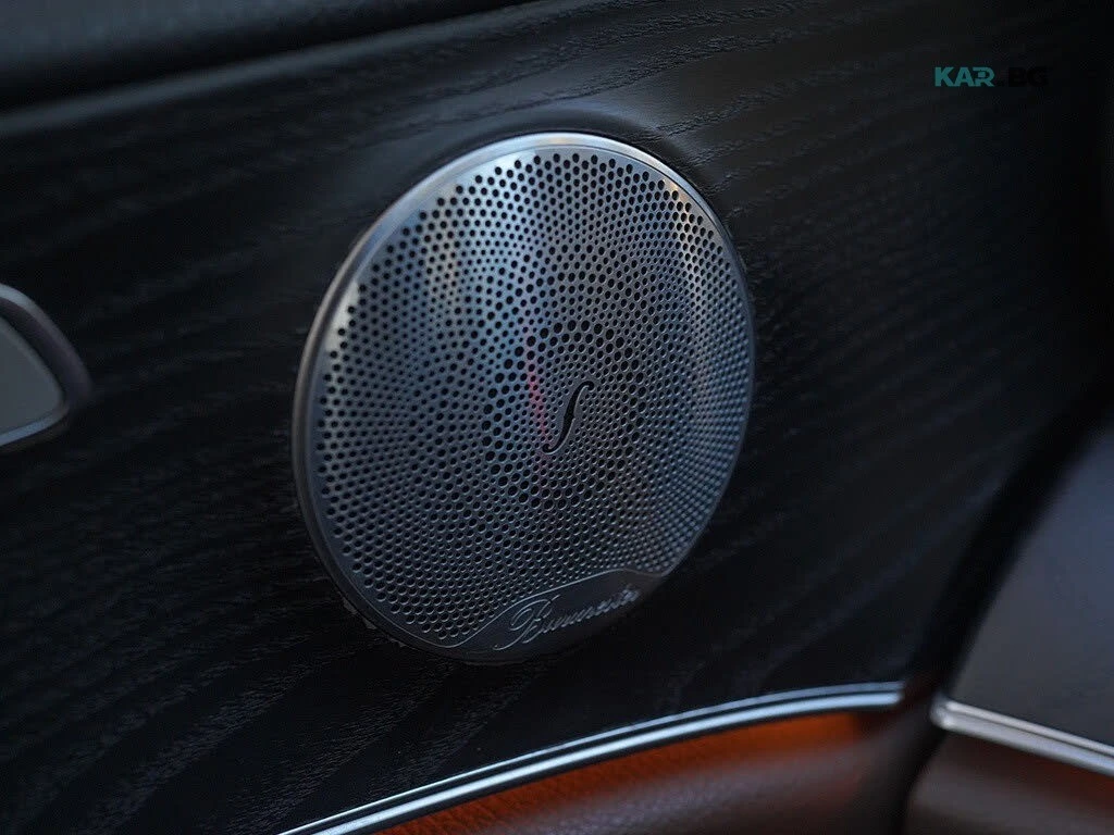 Mercedes-Benz E 300 Пано * АвтоКредит * (ЦЕНА ДО БГ), снимка 9 - Автомобили и джипове - 55009493