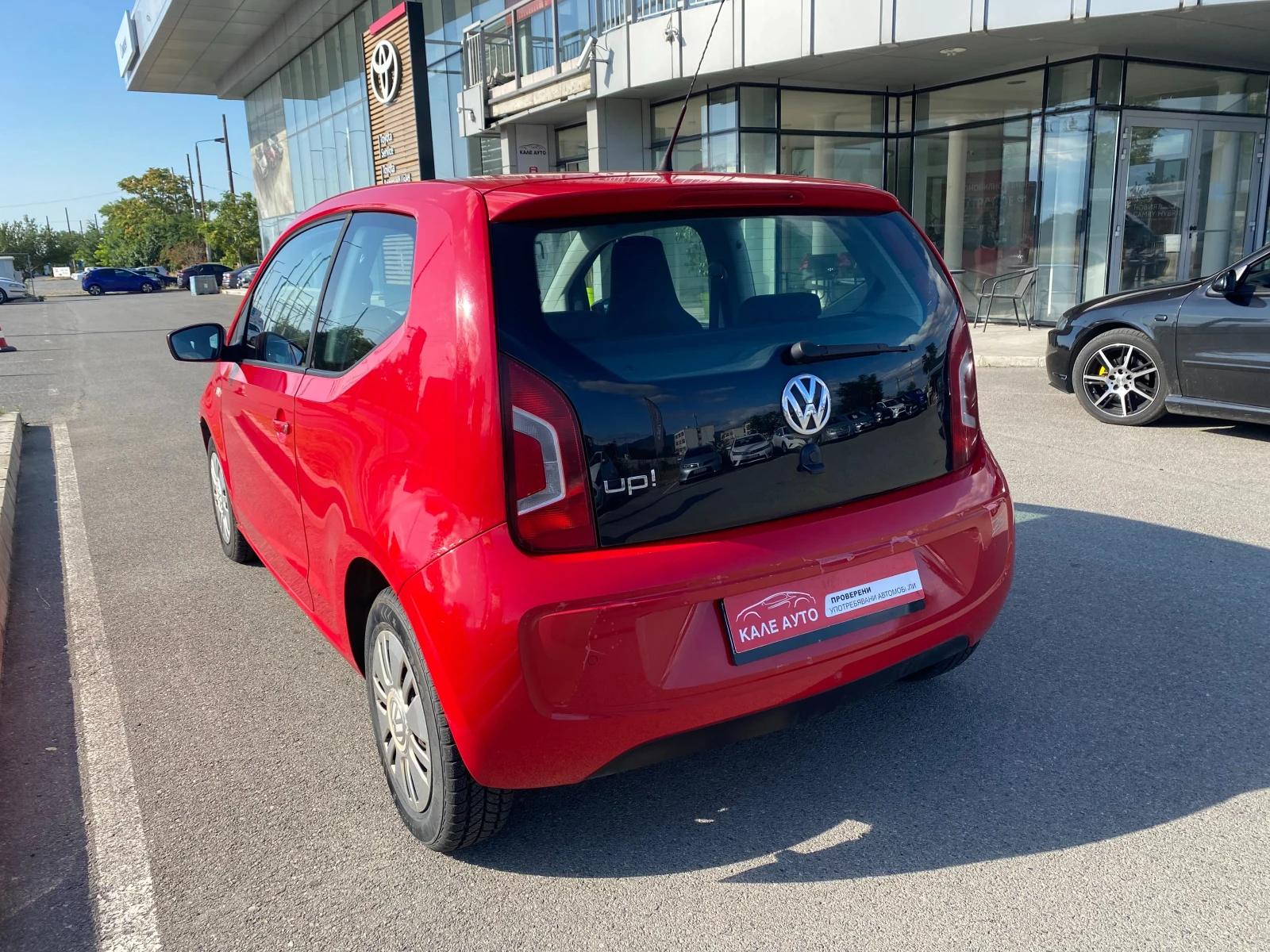 VW Up 1.0 6MT, снимка 5 - Автомобили и джипове - 55401933
