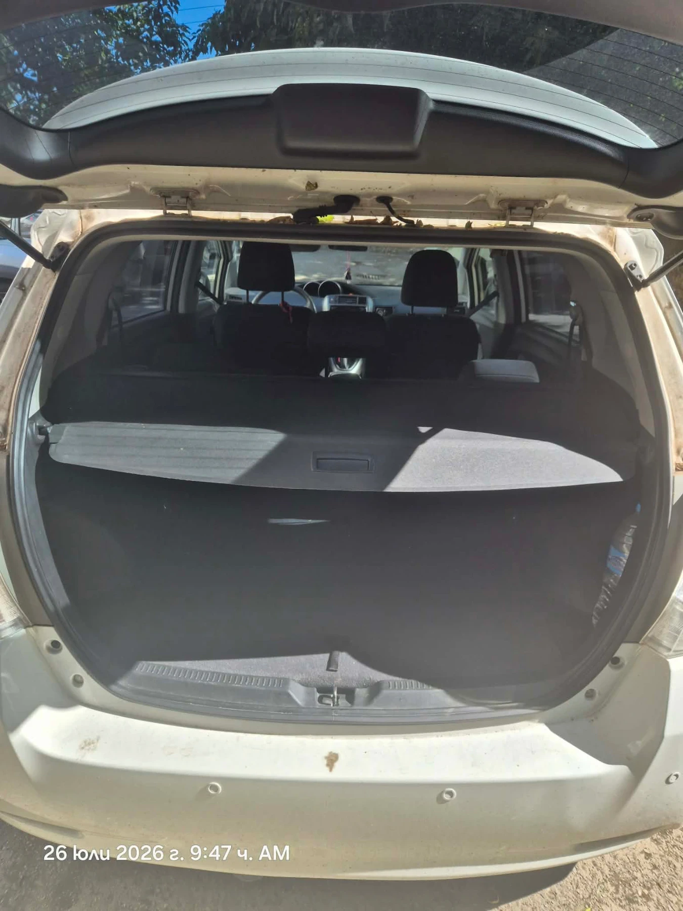 Toyota Verso, снимка 8 - Автомобили и джипове - 55425611