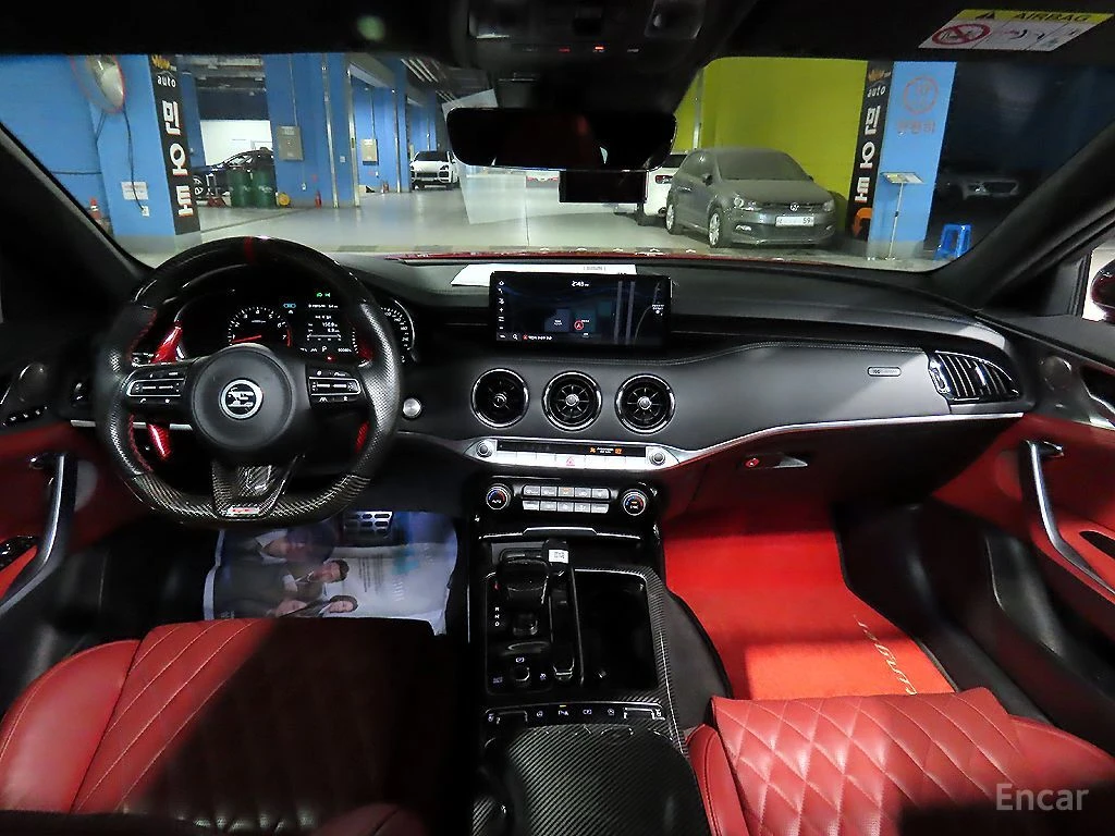 Kia Stinger 3.3 GT AWD* DISTRONIC* LEXICON* 360* ХЕДЪП* ПАНО* , снимка 6 - Автомобили и джипове - 55666428