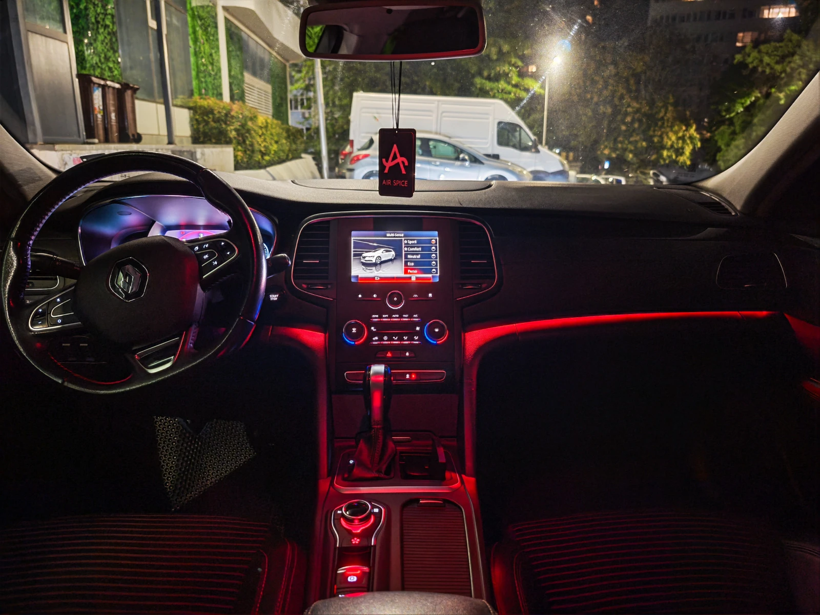 Renault Talisman 1.6, снимка 17 - Автомобили и джипове - 55675741