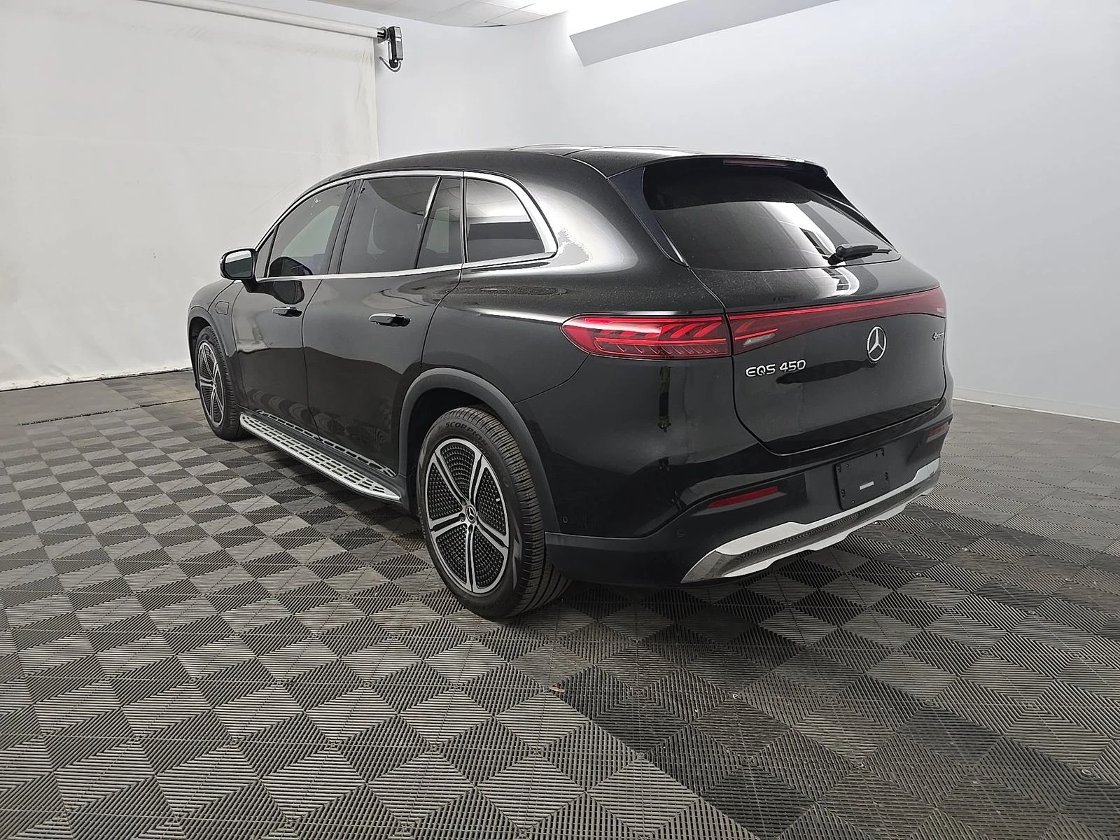 Mercedes-Benz EQS, снимка 6 - Автомобили и джипове - 56118498