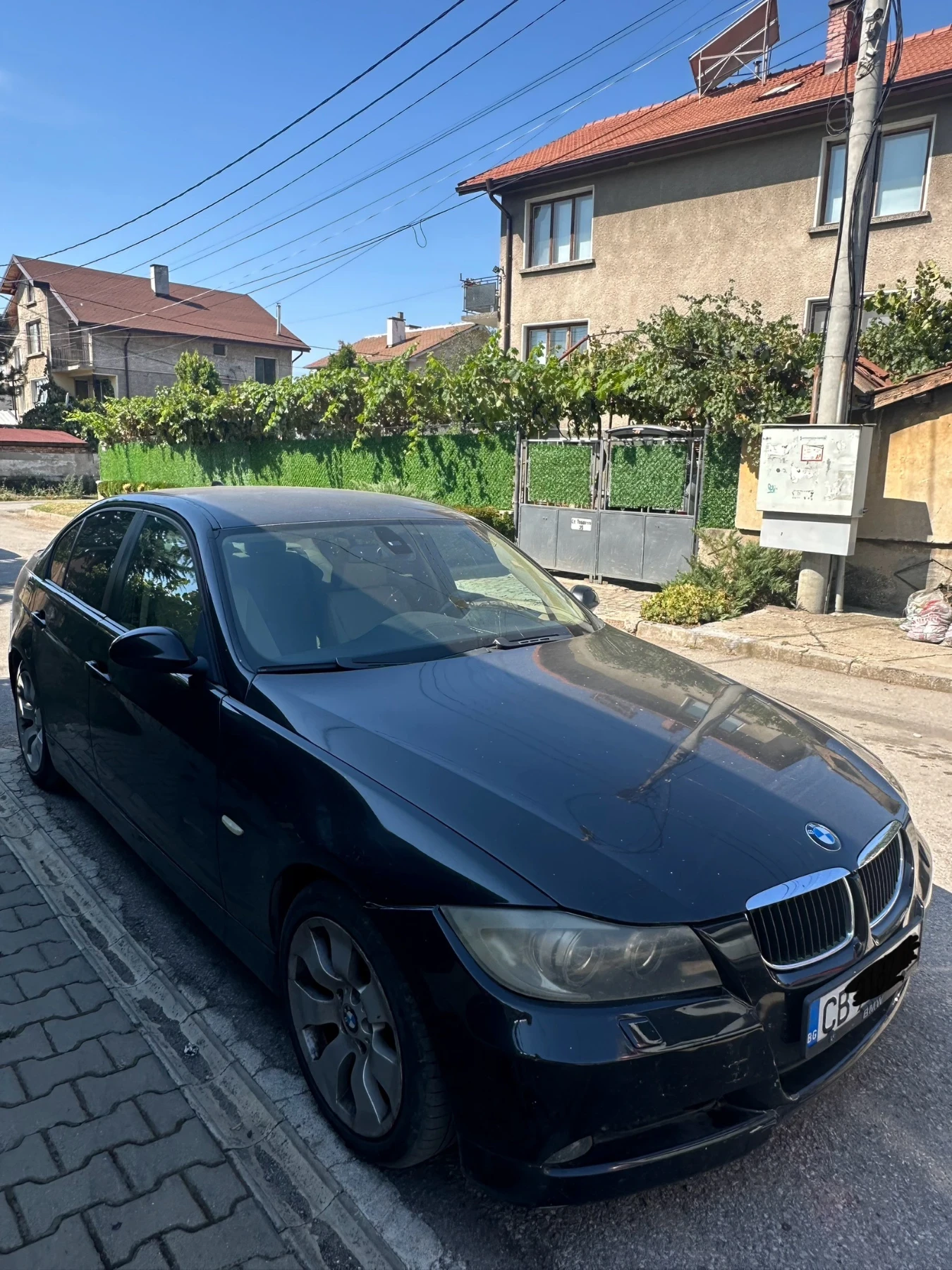 BMW 320 АВТОМАТ НАВИ КОЖА, снимка 2 - Автомобили и джипове - 56170929