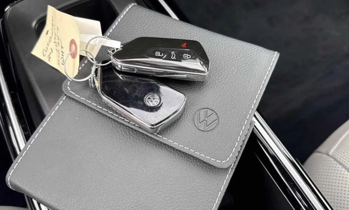 VW ID.4 Pro S* Pano* Back cam* Обдух* Подгрев* 2ключа* , снимка 14 - Автомобили и джипове - 56276531