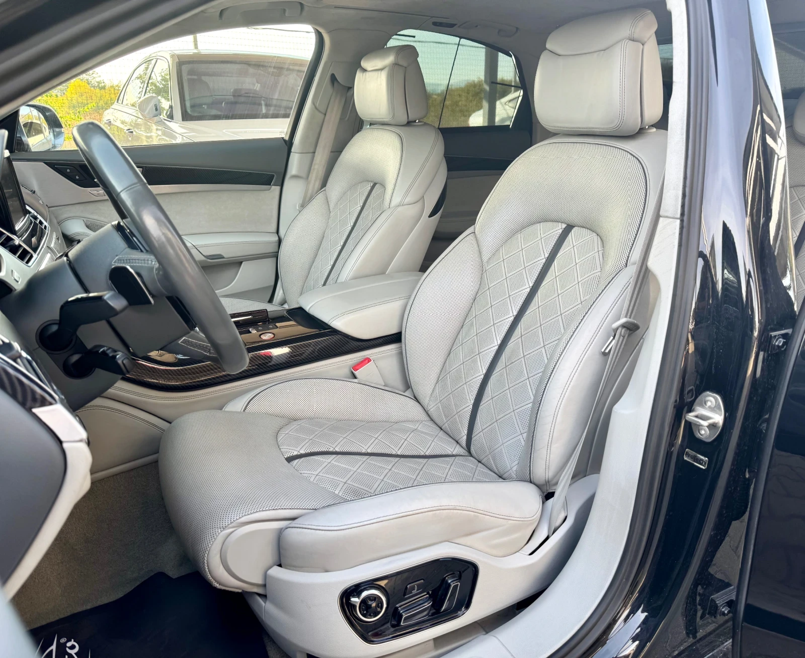 Audi S8 MATRIX#EXCLUSIVE#CARBON#ALCANTARA#173521KM | Mobile.bg � ����������� 9