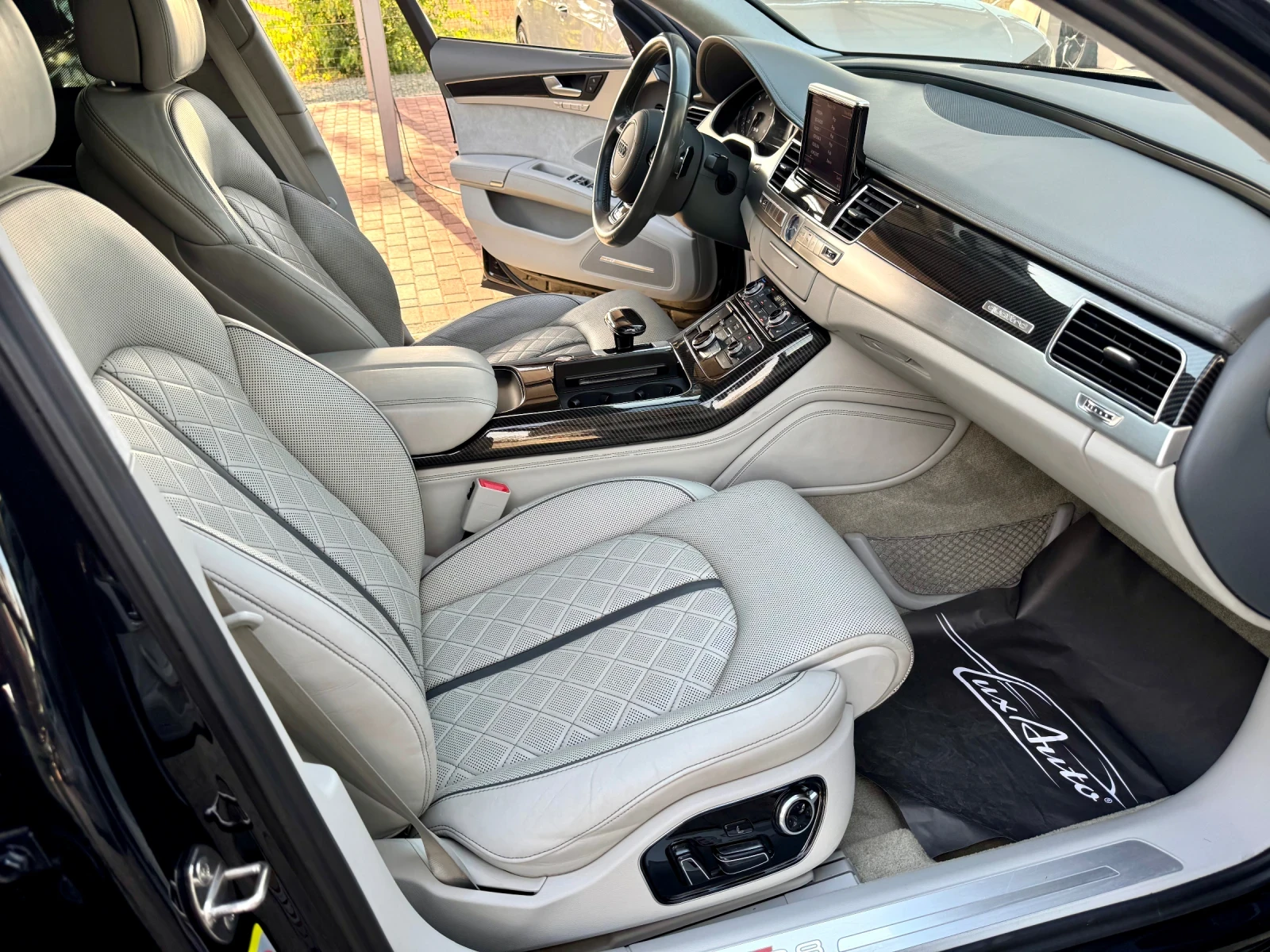 Audi S8 MATRIX#EXCLUSIVE#CARBON#ALCANTARA#173521KM | Mobile.bg � ����������� 11