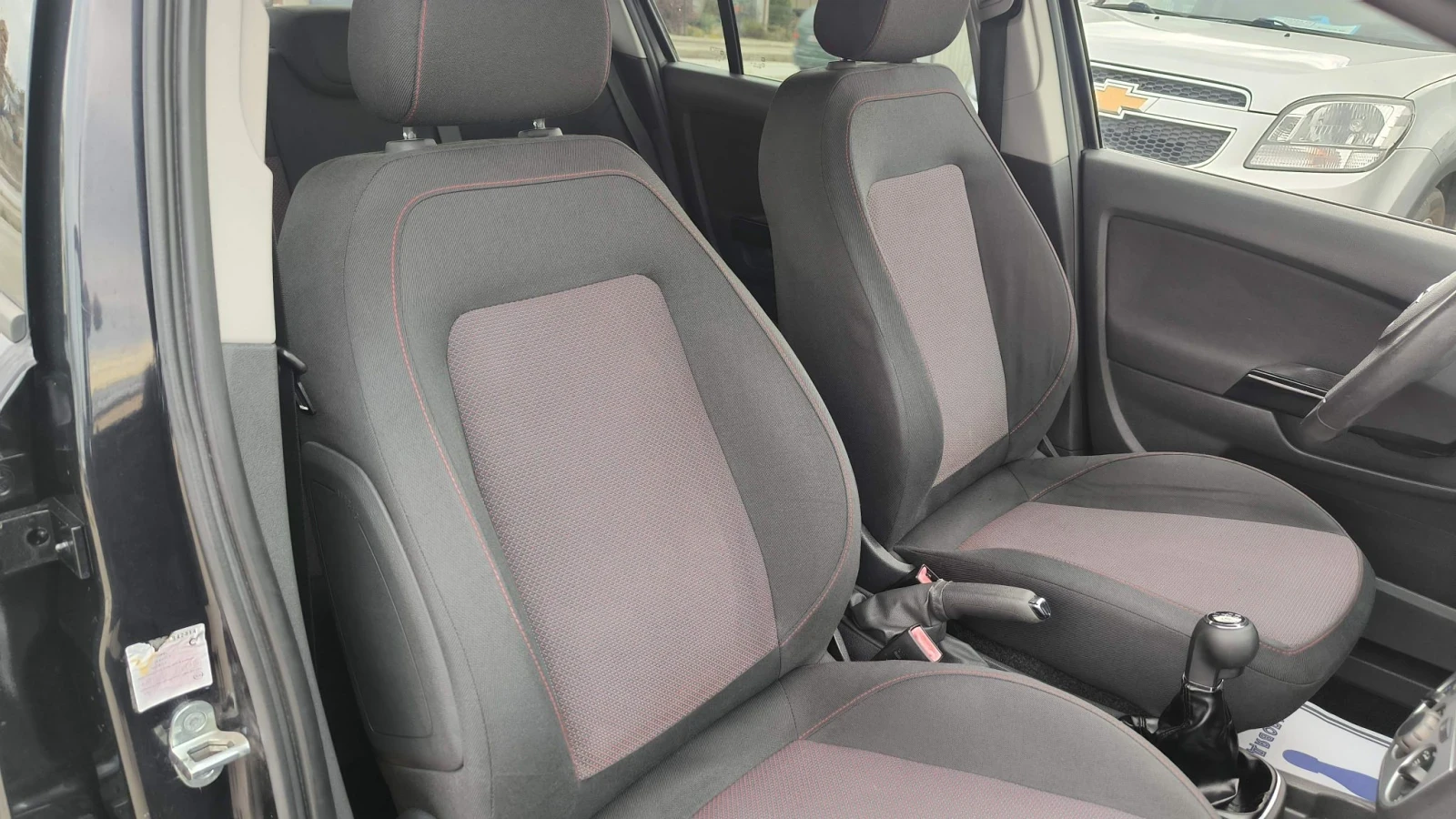 Opel Corsa 1.4i, снимка 8 - Автомобили и джипове - 56477280