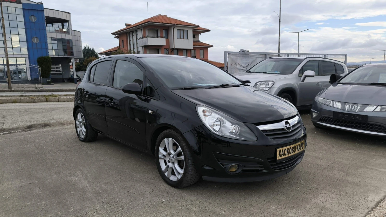 Opel Corsa 1.4i, снимка 3 - Автомобили и джипове - 56477280