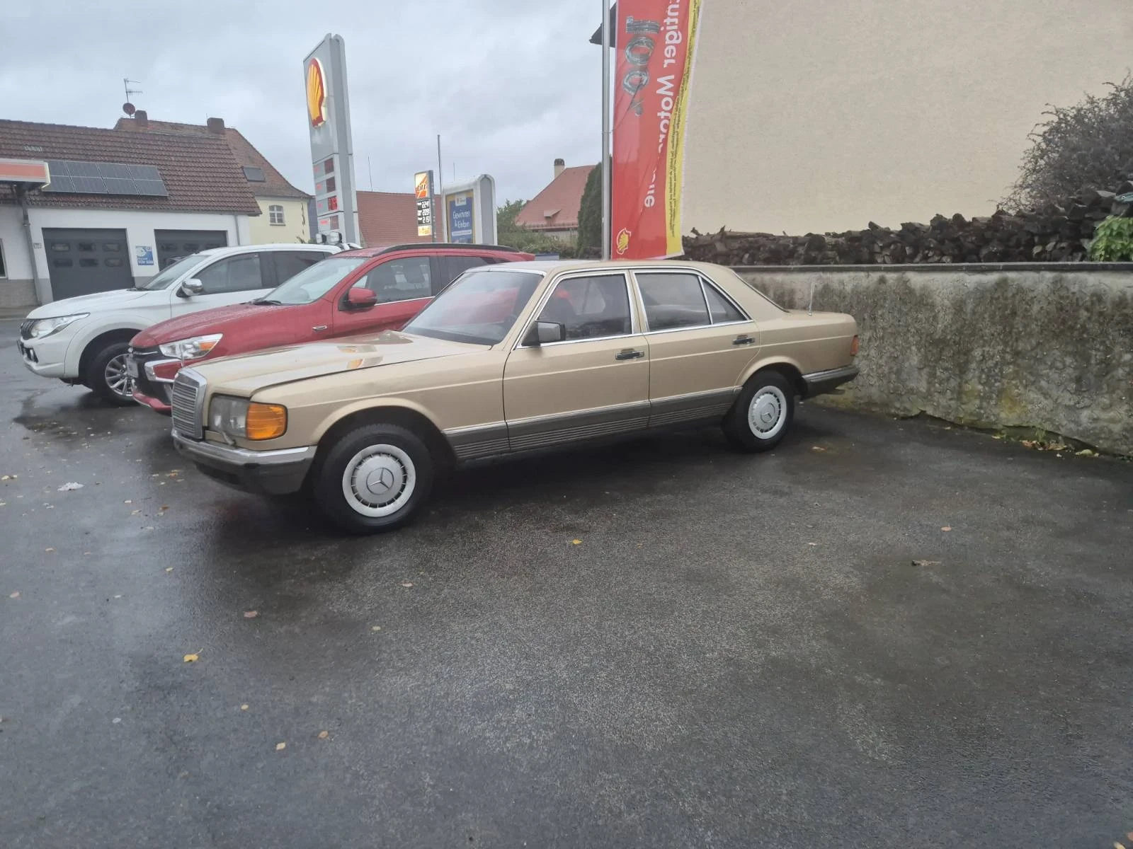 Mercedes-Benz 280