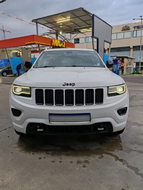 Jeep Grand cherokee 5.7 Overland  - 35000 лв. / 17895.22 € - 53478735 3