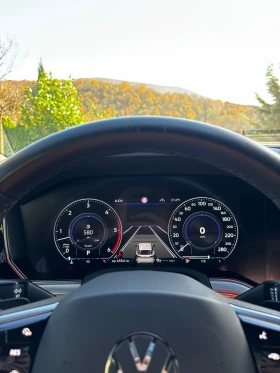 VW Touareg Elegance - 112000 лв. / 57264.69 € - 17585480 13