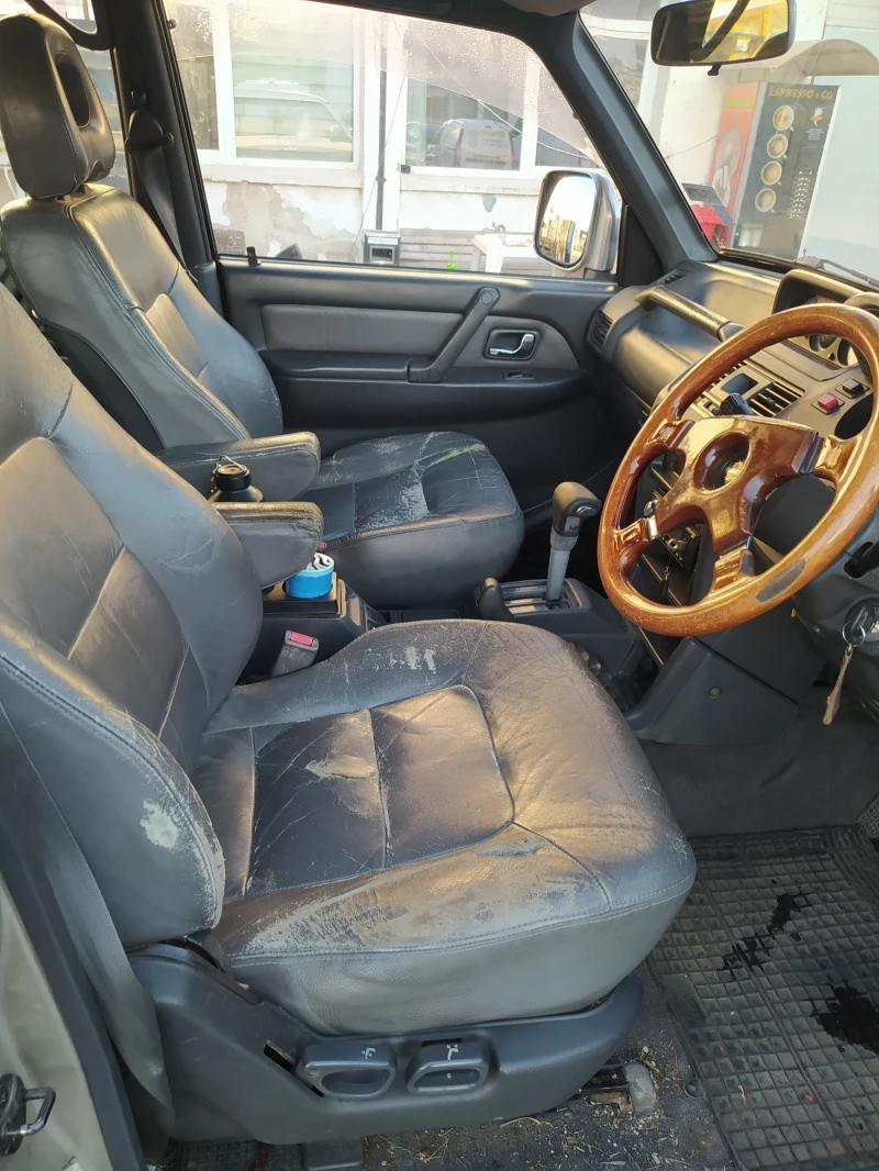 Mitsubishi Pajero 2, 5, снимка 11 - Автомобили и джипове - 48210297