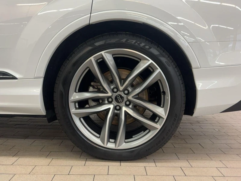 Audi Q7 55 TFSIe/PLUG-IN/FACELIFT/S-LINE/360/MATRIX/HEADUP, снимка 5 - Автомобили и джипове - 52329988