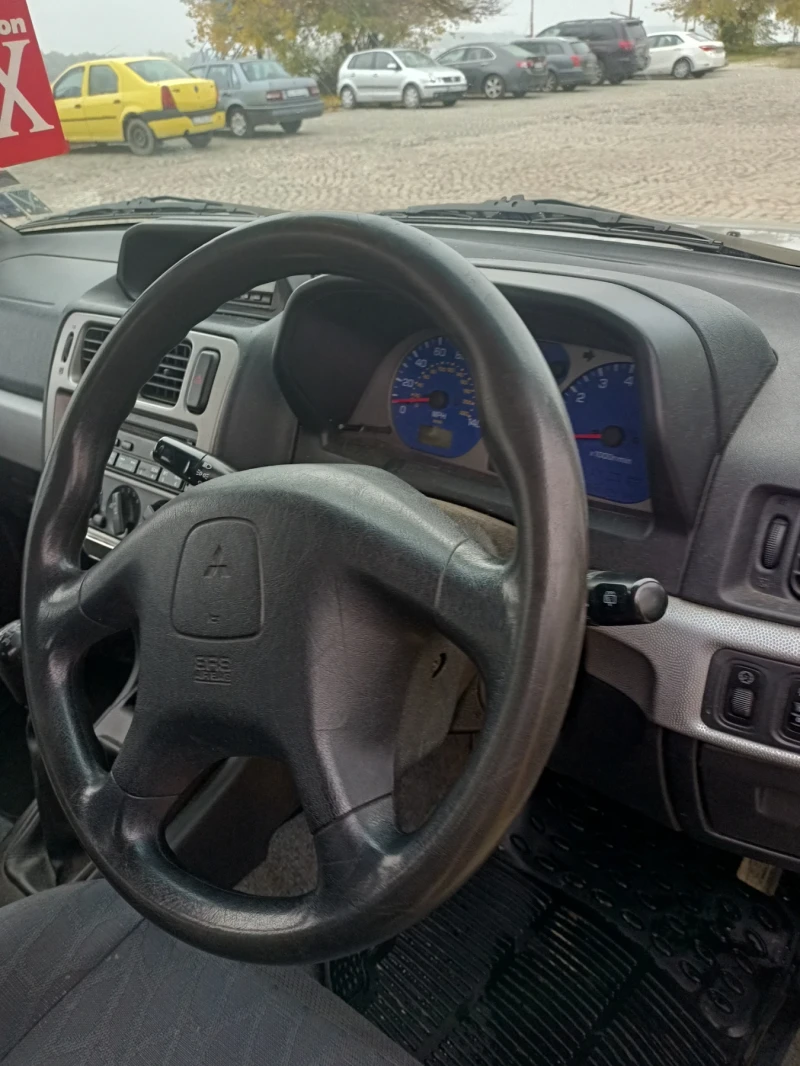 Mitsubishi Pajero pinin, снимка 4 - Автомобили и джипове - 52442134