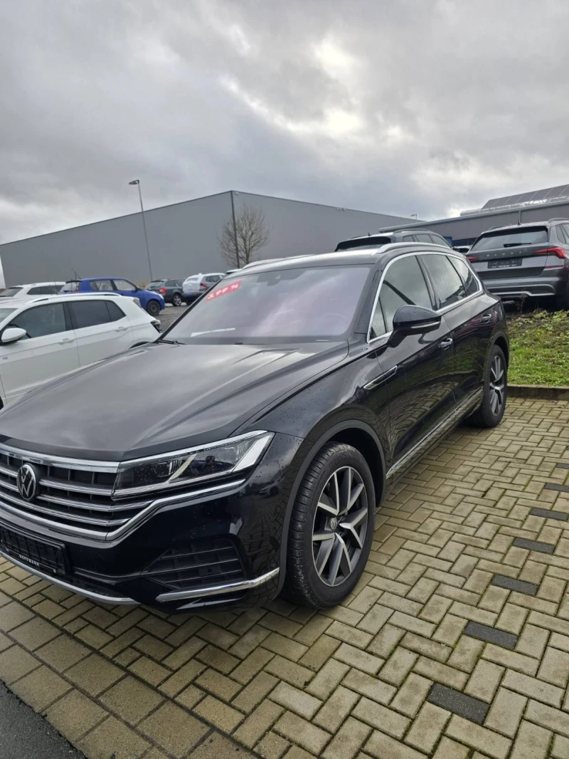 VW Touareg Elegance, снимка 2 - Автомобили и джипове - 52472765