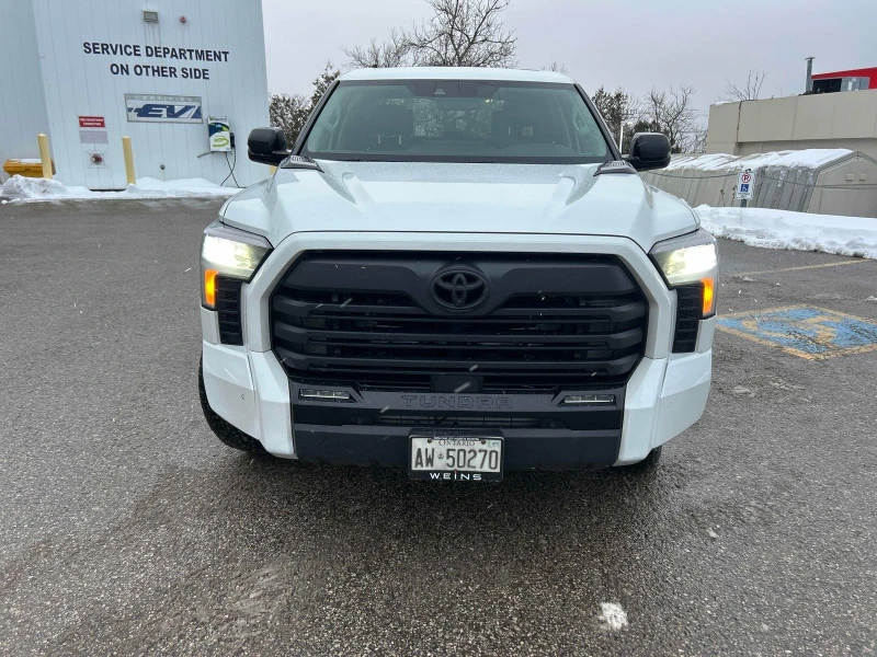 Toyota Tundra Limited Hybrid CARFAX АВТО КРЕДИТ , снимка 3 - Автомобили и джипове - 52649125