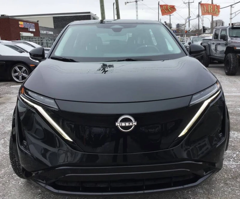 Nissan Ariya ENGAGE* FWD* CARPLAY* ПОДГРЕВ* КАМЕРА* МЪРТВА ТОЧК, снимка 2 - Автомобили и джипове - 53269167