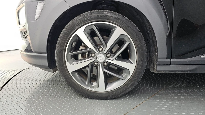 Hyundai Kona 1.6 CRDI / 4x4/ Автоматик / Пълна сервизна !!!, снимка 5 - Автомобили и джипове - 53466431