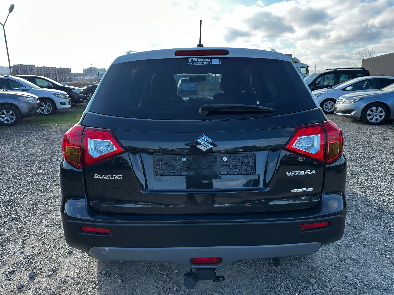 Suzuki Vitara 1.6 ШВЕЙЦАРИЯ SWISS EDITION 4х4 - изображение 5