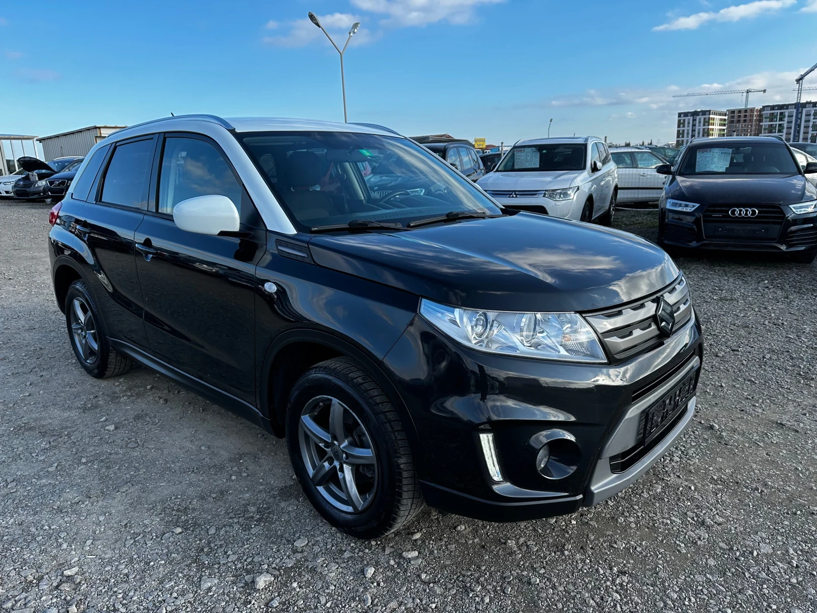 Suzuki Vitara 1.6 ШВЕЙЦАРИЯ SWISS EDITION 4х4 - изображение 2