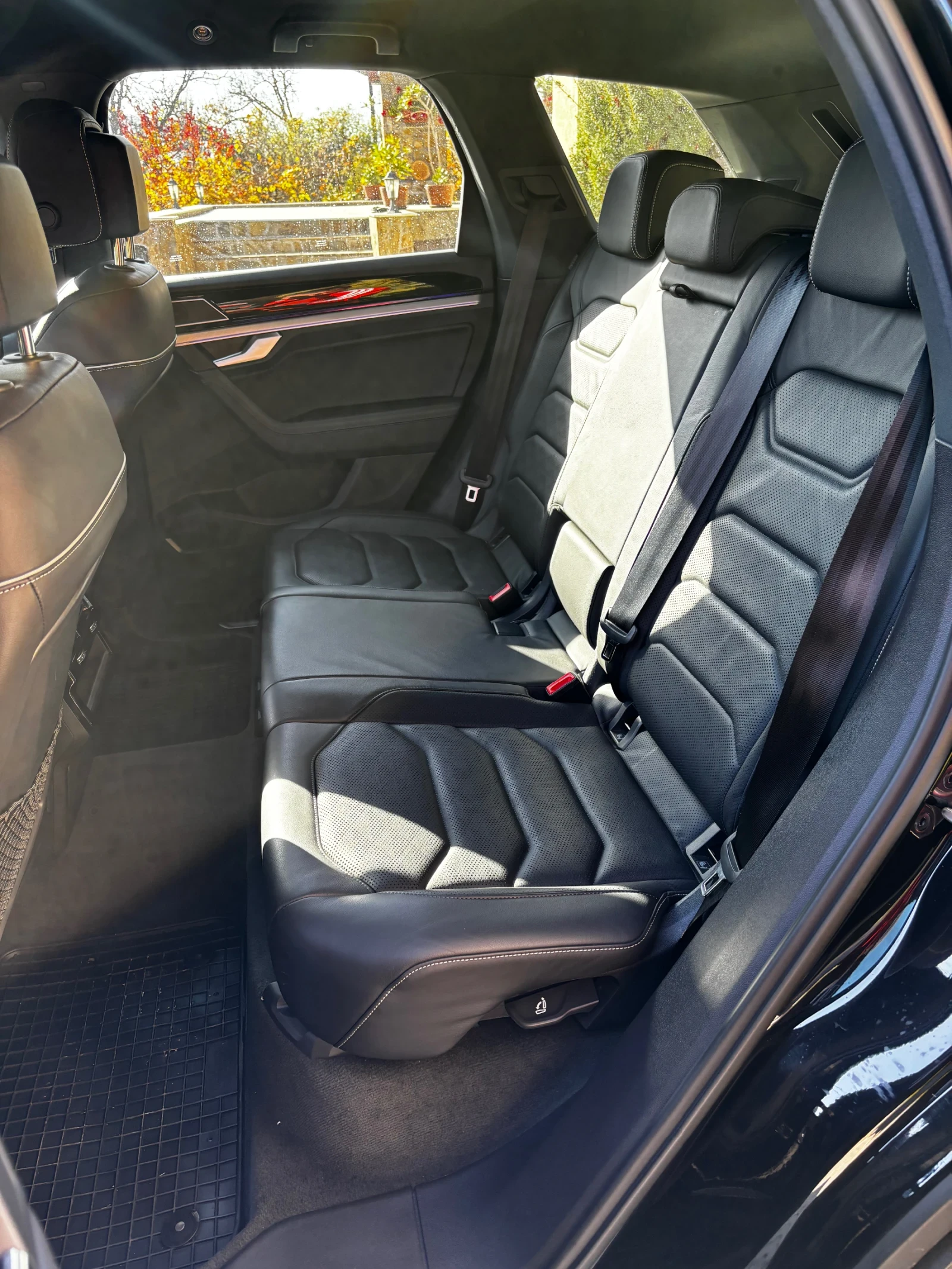 VW Touareg Elegance - изображение 10