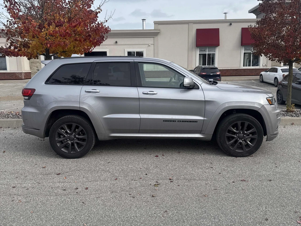 Jeep Cherokee CARFAX* АВТОФИНАНСИРАНЕ БЕЗ ПЪРВОНАЧАЛНА ВНОСКА - изображение 3