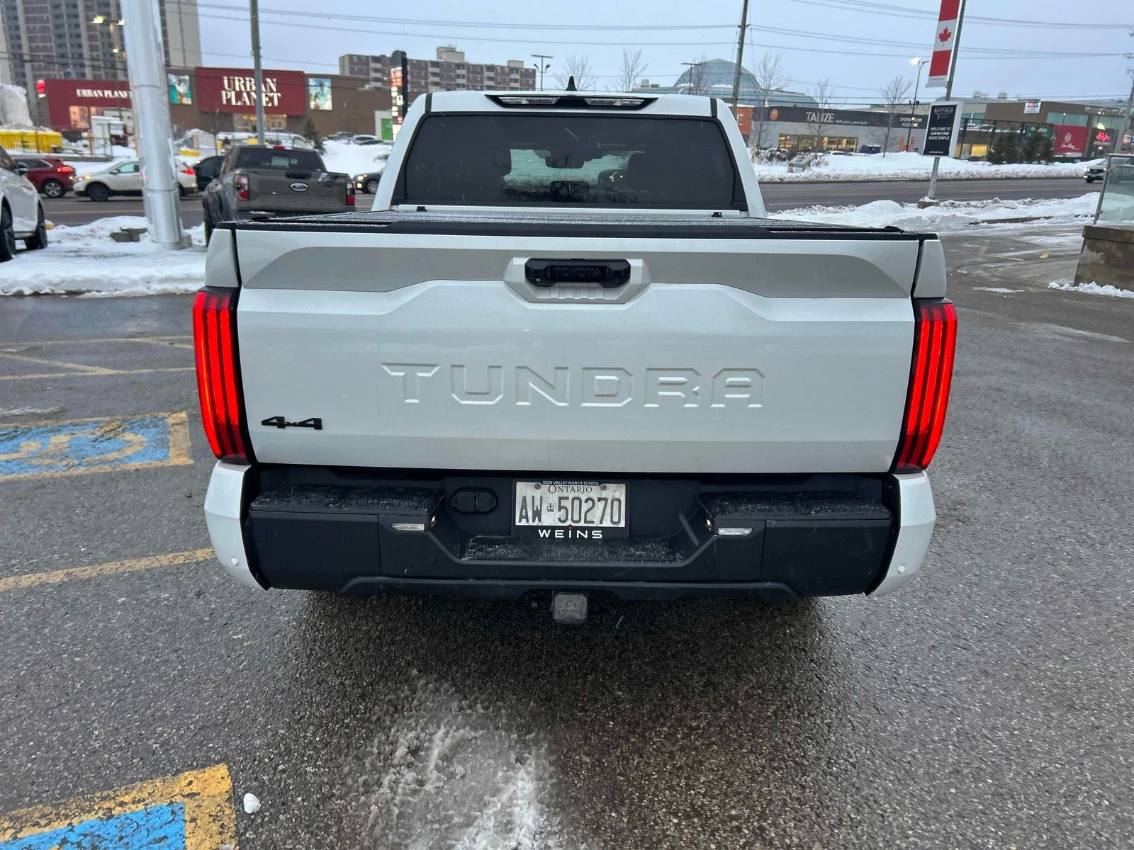 Toyota Tundra Limited Hybrid CARFAX    | Mobile.bg   4